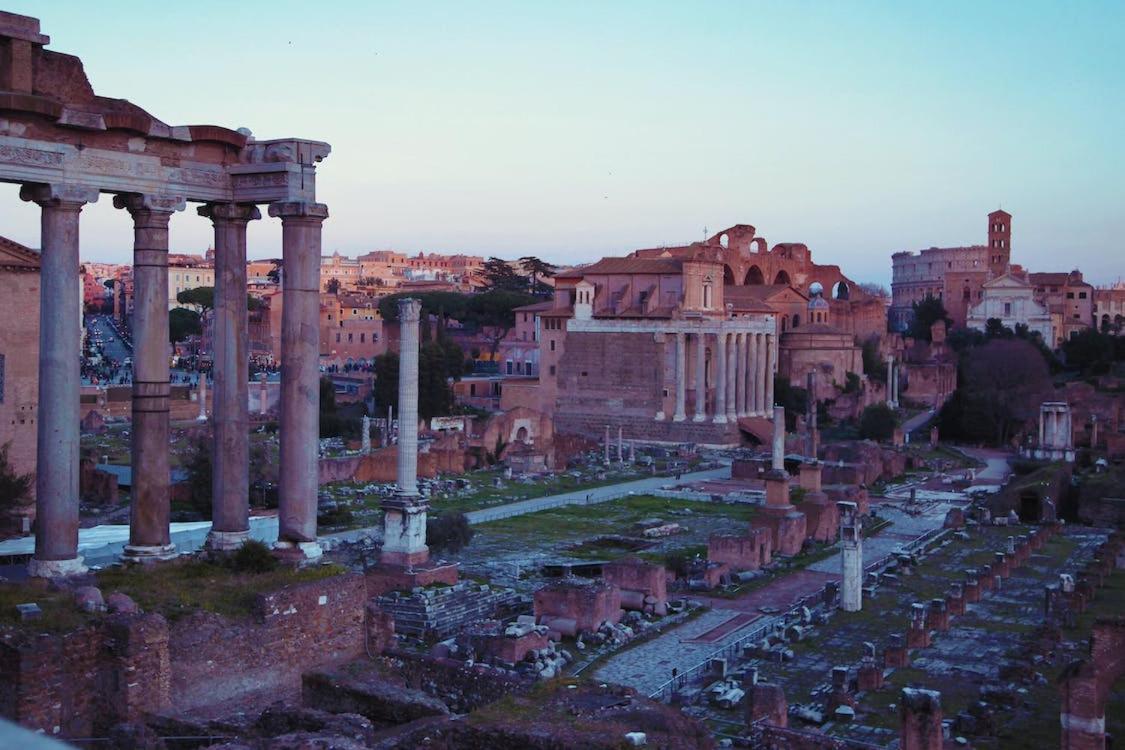 Colosseum Pensión *