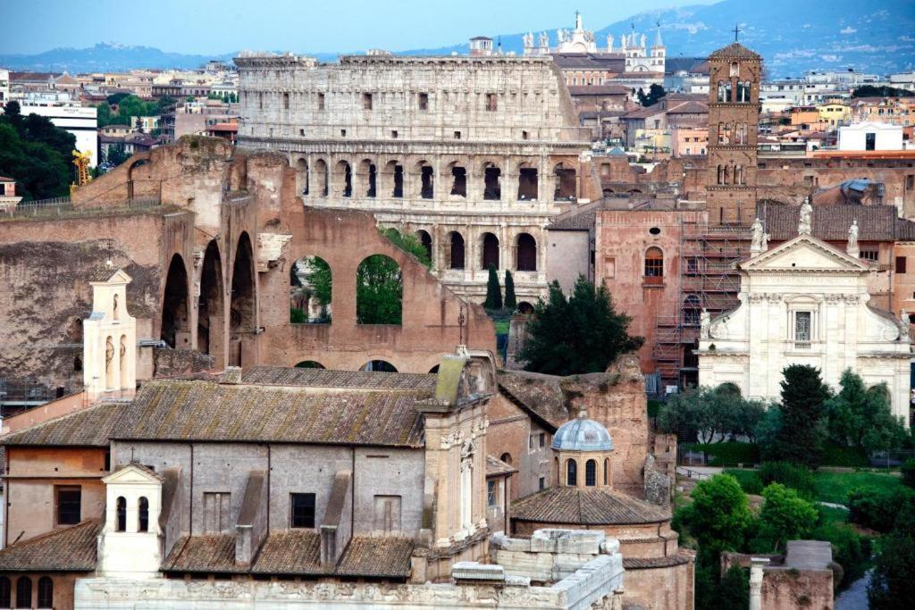 Colosseum Pensión Roma